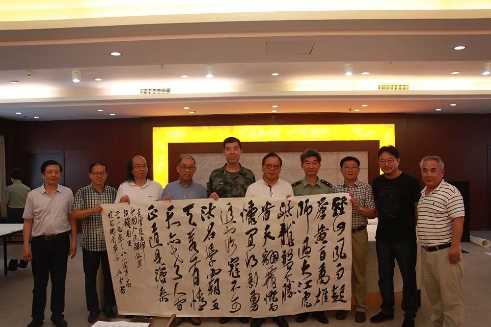 不忘初心跟党走 双拥共建一家亲 ——省文联文艺志愿服务走进省军区军营(图17)